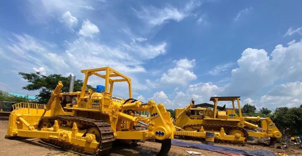 Earthmoving Machinery14
